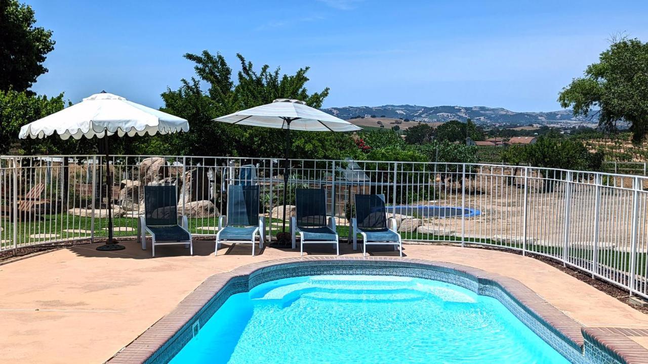 The Vineyard Farmhouse Villa Paso Robles Exterior photo